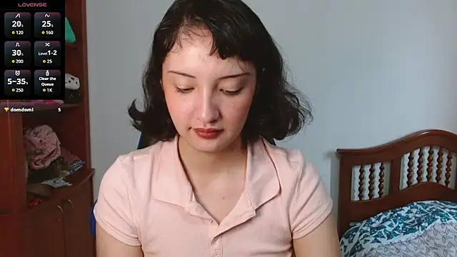 alexaa08 online show from 10.28.25