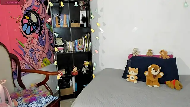 kittyzenn online show from 10.20.25