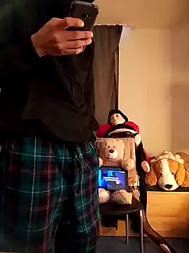 Dennis 2024 online show from 01.12.25