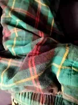 Dennis 2024 online show from 12.05.25