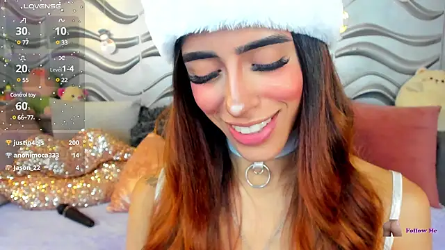 Snapshot of StormiRusso chatting on 12.15.24 StormiRusso online show from 12.15.24
