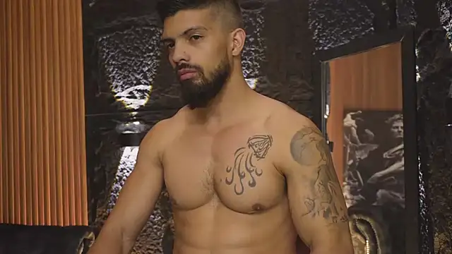 DannSaenz online show from 10.15.25