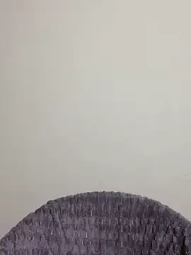 Maeve2k5 online show from 01.05.25