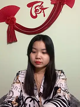 Maeve2k5 online show from 01.10.25