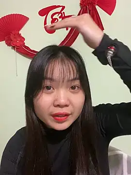 Maeve2k5 online show from 02.08.25