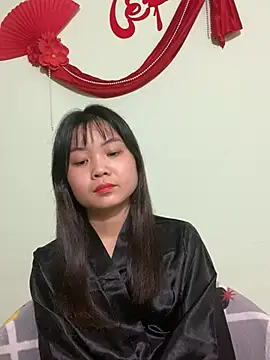 Maeve2k5 online show from 03.04.25