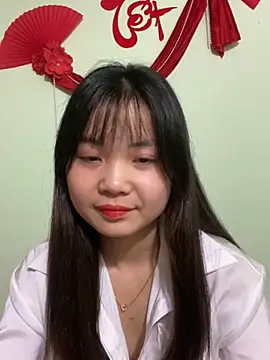 Maeve2k5 online show from 03.11.25