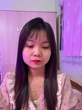 Maeve2k5 online show from 10.09.25