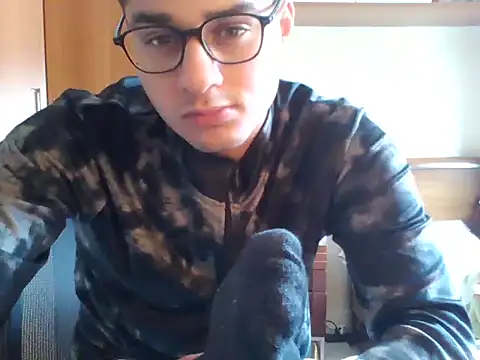 Eggsyapel online show from 11.10.25