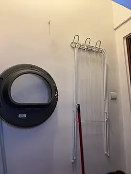 cara mella online show from 12.16.24