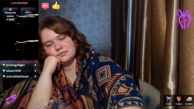 daisy low online show from 02.24.25