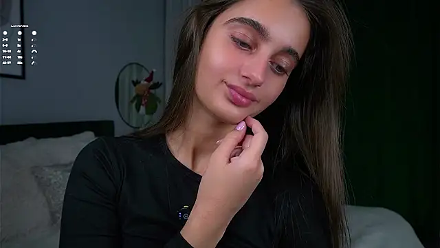 Snapshot of PiquingOgalala chatting on 02.02.26 PiquingOgalala online show from 02.02.26