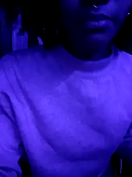 Snapshot of Laanegraofficial_ chatting on 02.12.25 Laanegraofficial online show from 02.12.25