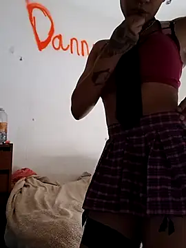 Snapshot of Laanegraofficial_ chatting on 03.22.25 Laanegraofficial online show from 03.22.25