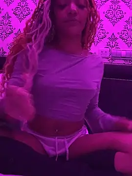 Laanegraofficial  online show from 02.06.26