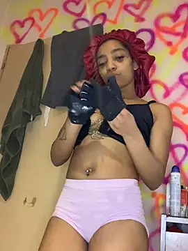 Laanegraofficial  online show from 04.06.26