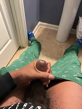 Snapshot of zerodaddydom chatting on 01.26.25 zerodaddydom online show from 01.26.25