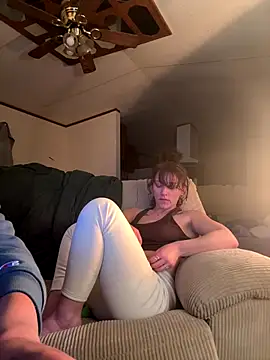 Snapshot of zerodaddydom chatting on 11.25.25 zerodaddydom online show from 11.25.25