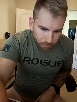 snakecharmer20000 online show from 11.17.25