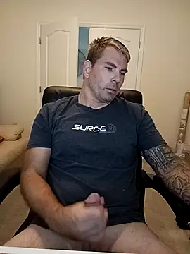 snakecharmer20000 online show from 12.22.25