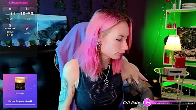  HelenCarter online show from 10.19.25