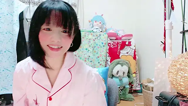 renapiyon8182 online show from 01.15.25