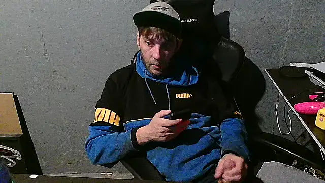 Superoz77 online show from 12.24.24