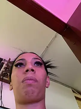 Lina10 online show from 04.23.26