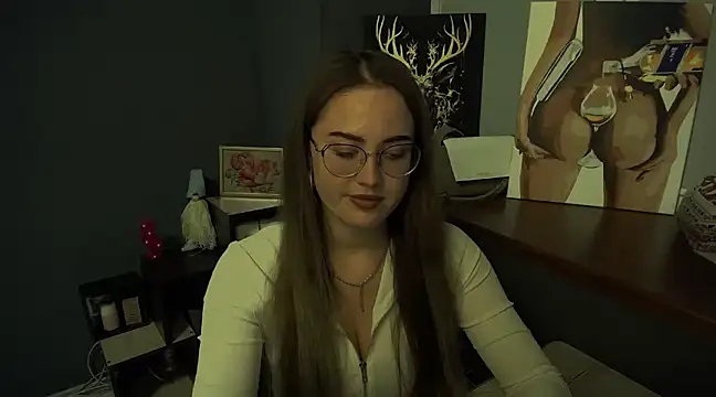 Snapshot of luxie_milady chatting on 01.27.25 luxie milady online show from 01.27.25