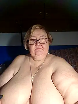 Snapshot of Awn290668 chatting on 09.20.25 Awn290668 online show from 09.20.25