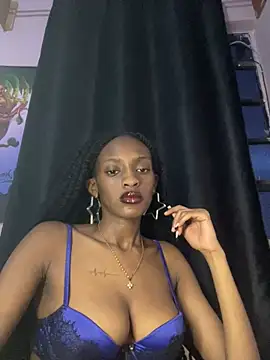 Snapshot of Tee_babygirl1 chatting on 12.13.24 Tee babygirl1 online show from 12.13.24
