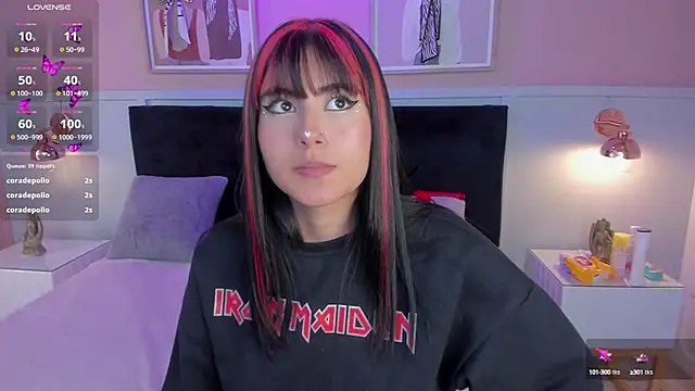 Snapshot of naoko_kirino chatting on 12.07.24 naoko kirino online show from 12.07.24