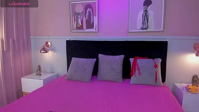 Snapshot of naoko_kirino chatting on 12.11.24 naoko kirino online show from 12.11.24