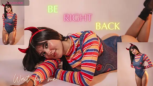 Snapshot of naoko_kirino chatting on 12.12.24 naoko kirino online show from 12.12.24