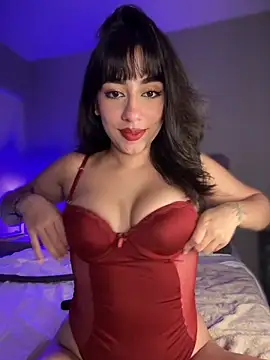 Snapshot of veronicaapink chatting on 12.14.24 veronicaapink online show from 12.14.24