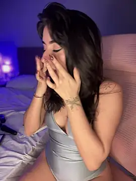 Snapshot of veronicaapink chatting on 01.25.25 veronicaapink online show from 01.25.25