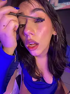 Snapshot of veronicaapink chatting on 01.31.25 veronicaapink online show from 01.31.25