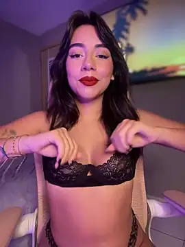 Snapshot of veronicaapink chatting on 03.06.25 veronicaapink online show from 03.06.25