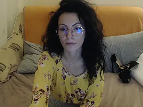 Emmatoo online show from 10.29.25