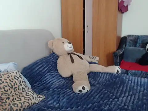 Snapshot of Emmatoo chatting on 02.03.26 Emmatoo online show from 02.03.26