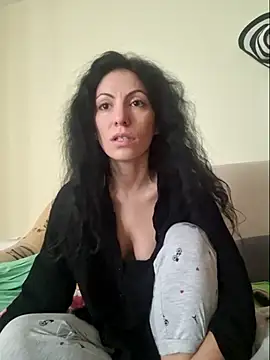 Snapshot of Emmatoo chatting on 02.28.26 Emmatoo online show from 02.28.26