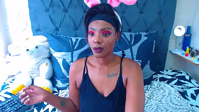 SAVAGExBOO online show from 01.01.25