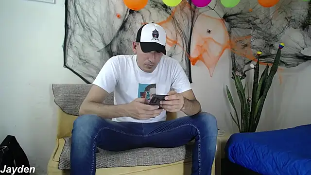 jayydenandjacob online show from 10.30.25