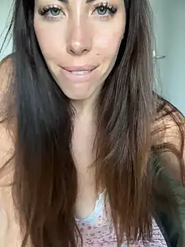 Eyline online show from 01.13.25