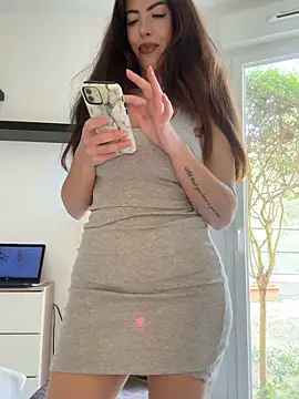 Eyline online show from 04.19.26