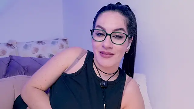 Snapshot of Pamela_Rosal chatting on 09.11.25 Pamela Rosal online show from 09.11.25