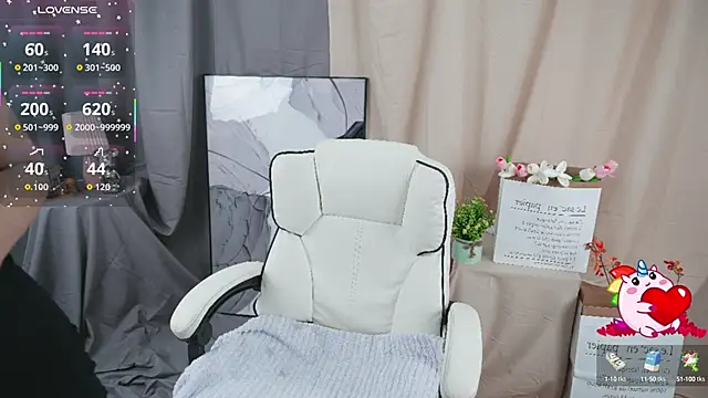 -----Sue----- online show from 10.07.25