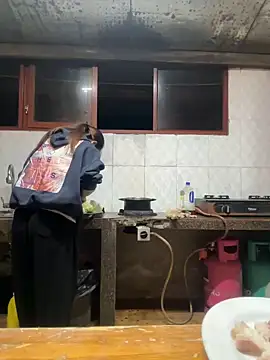 Hellen 111 online show from 12.03.24