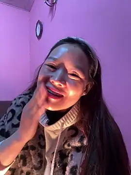 Hellen 111 online show from 01.13.25