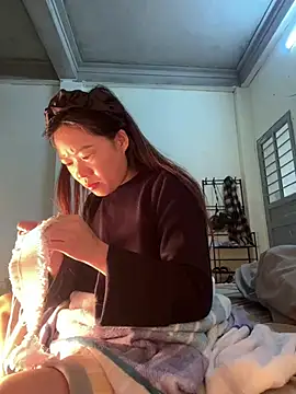 Hellen 111 online show from 01.20.25